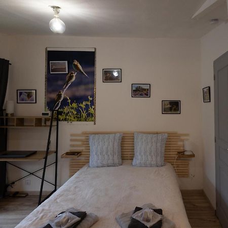 Studio Dans Le Luberon Cereste Exterior photo